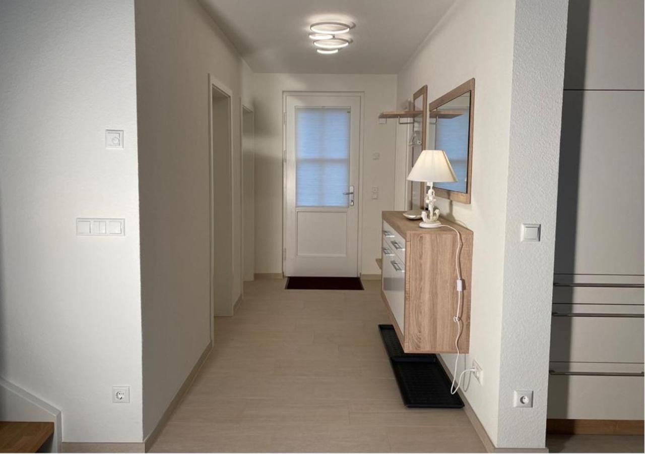 Modernes Reetdach-Ostseeferienhaus Bella Mare, Insel Usedom Mit Sauna, Kamin & Sonnenterrasse Zirchow Luaran gambar